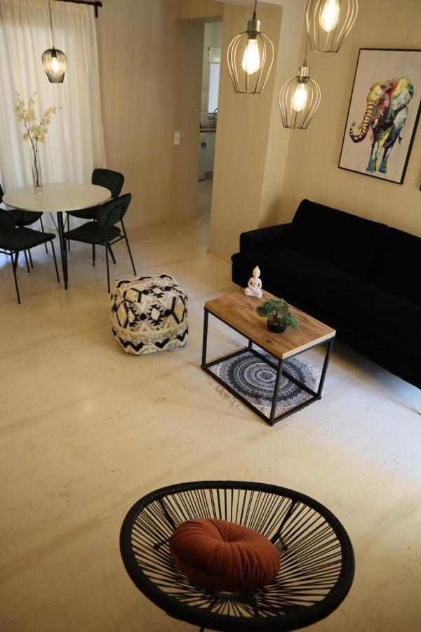 E.k. House Apartment *